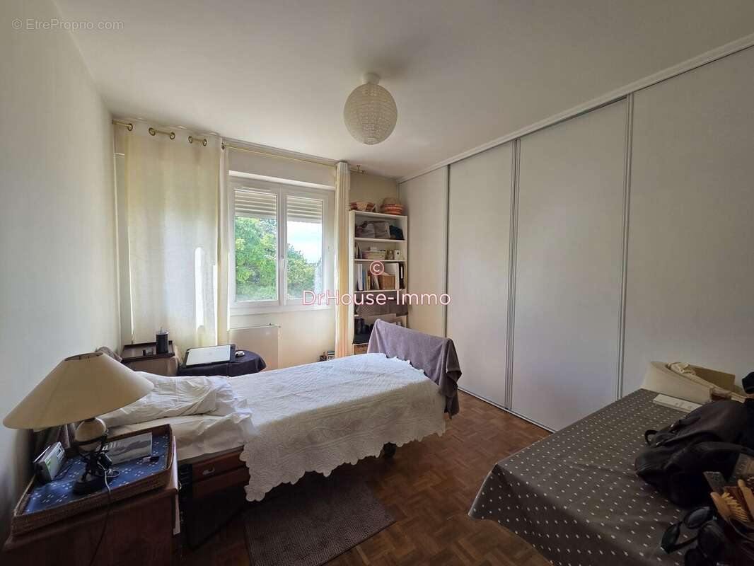 Appartement 97 m² à Chatellerault  - photo 24