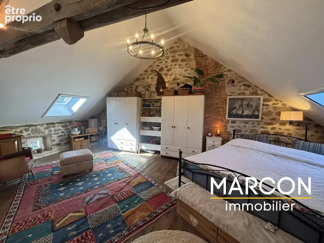 Belle maison en pierres renovee avec grange - photo 24