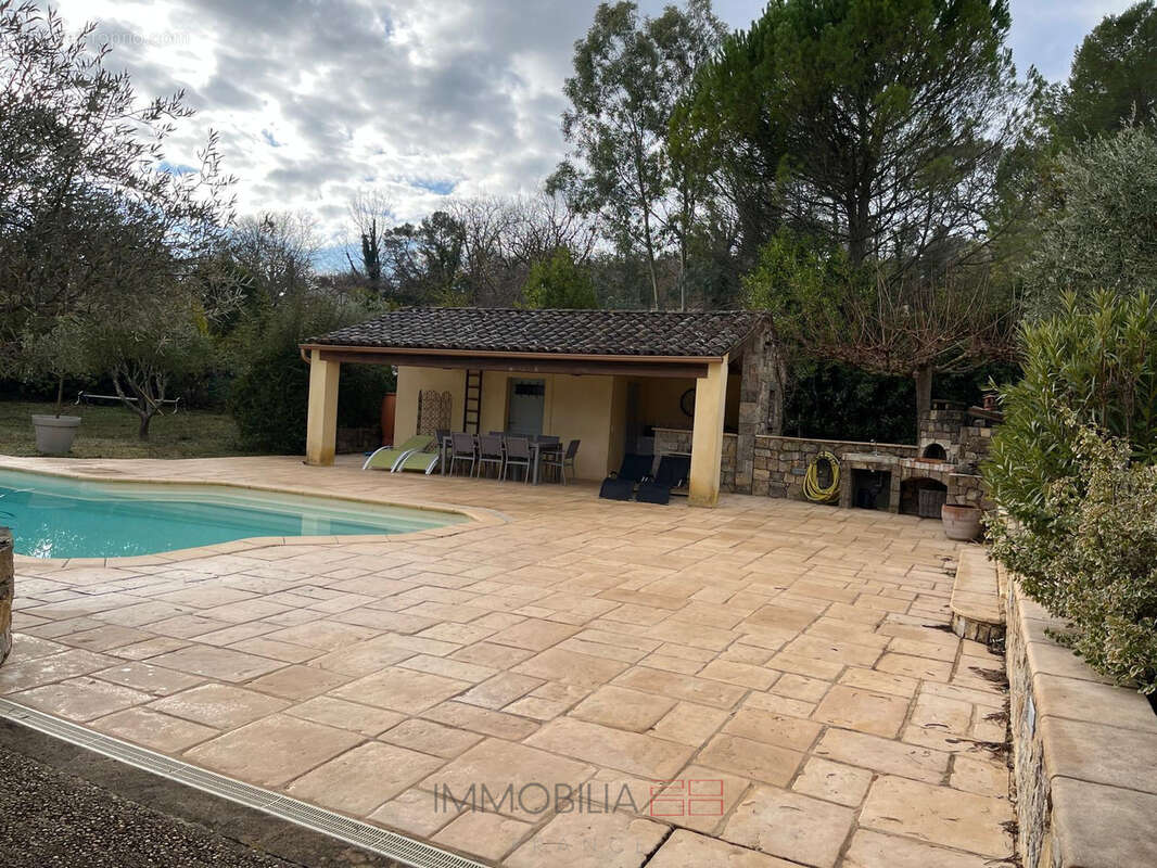 Maison à FAYENCE