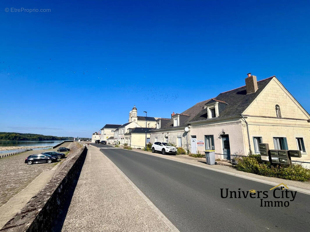 Maison à SAINT-CLEMENT-DES-LEVEES