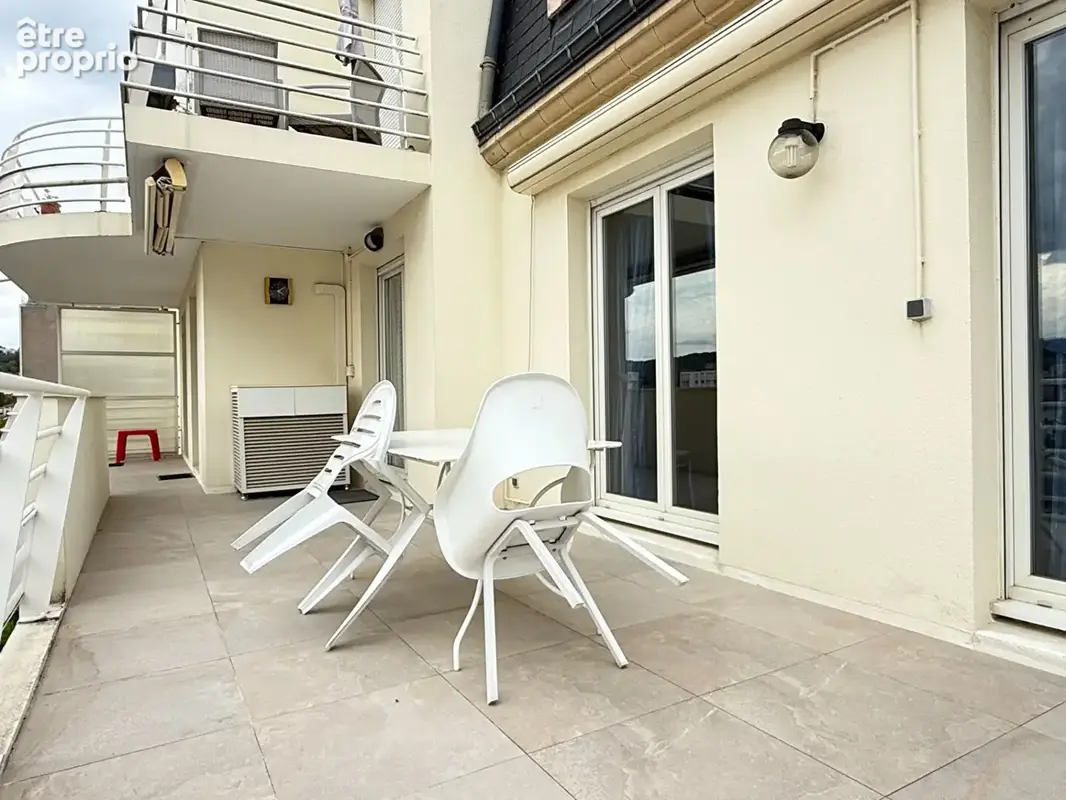 Laxou - Appartement 110,62 m² - 3 chambres - Terrasse - Piscine - Garage double - DPE C - photo 4