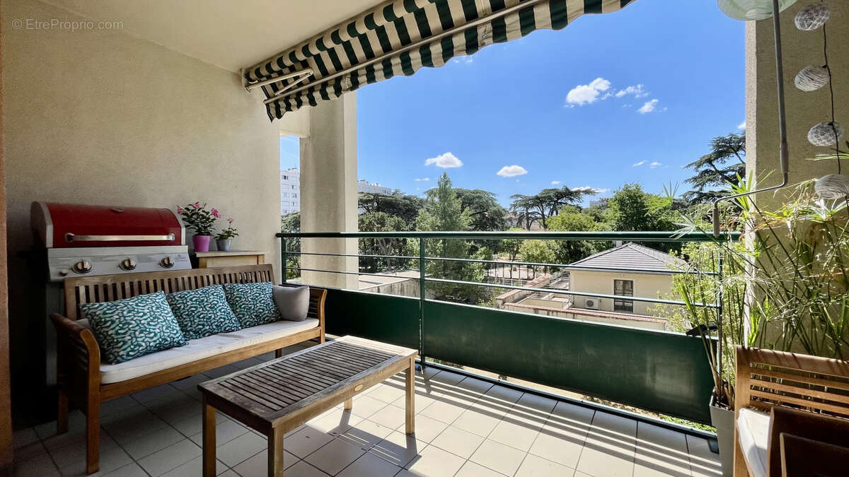 Appartement à VILLEURBANNE