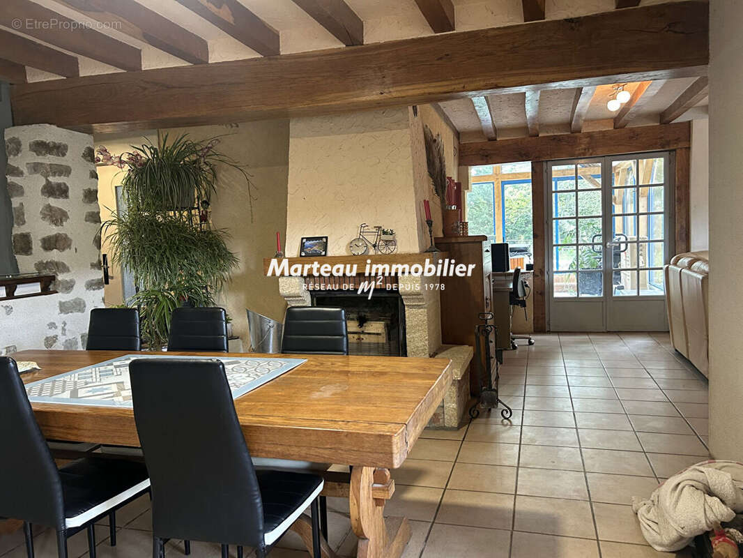 Maison à CHANGE