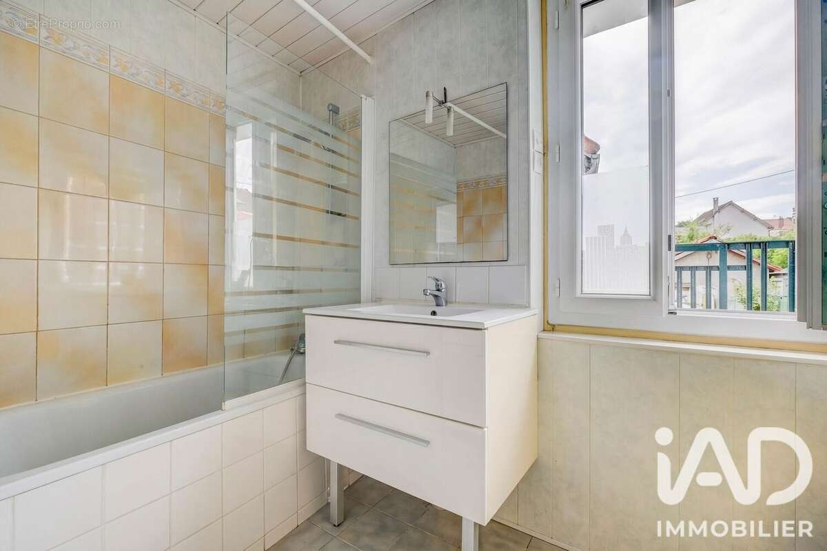 Photo 5 - Maison à NANTEUIL-LES-MEAUX