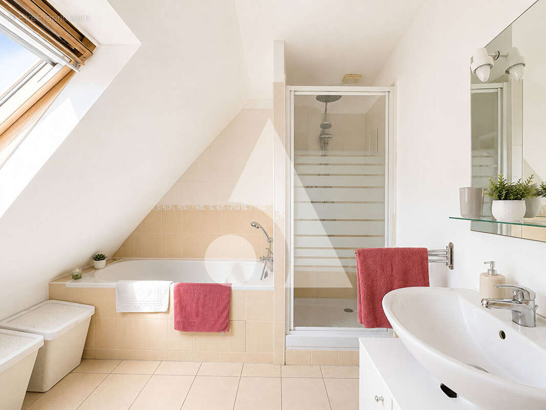 Maison à LANESTER