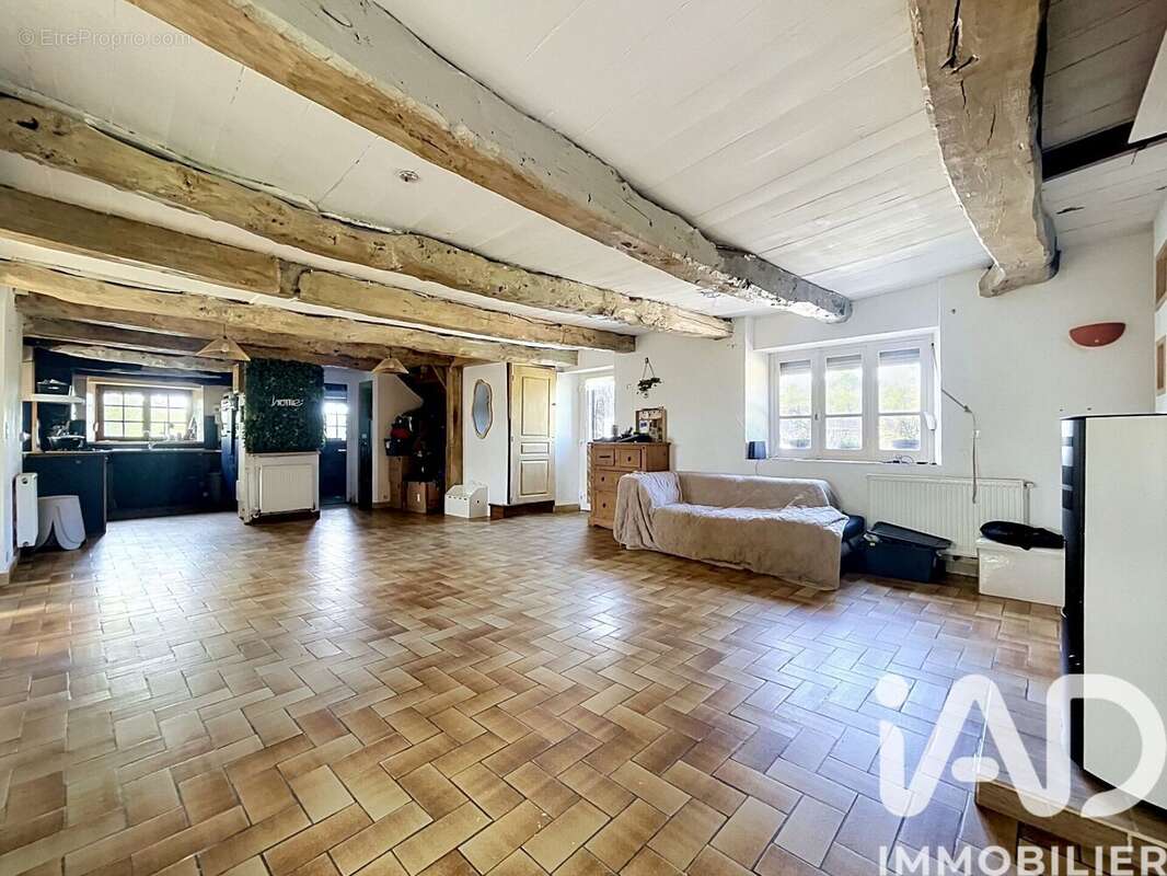 Maison 117 m² à Laurenan  - photo 3
