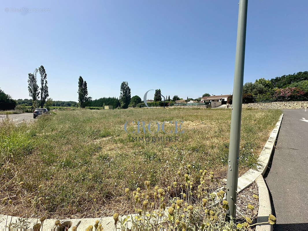 Terrain à ARPAILLARGUES-ET-AUREILLAC