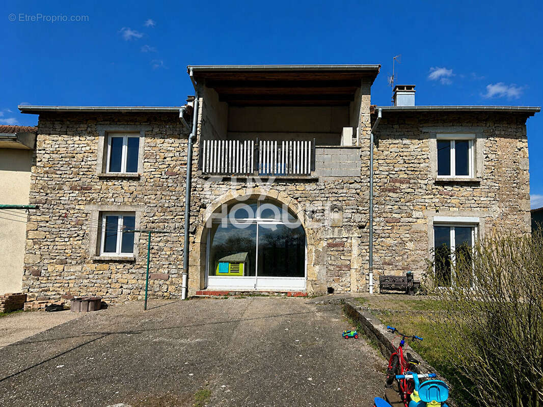 Maison à MELINCOURT