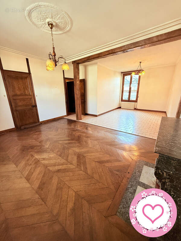 Maison à SULLY-SUR-LOIRE