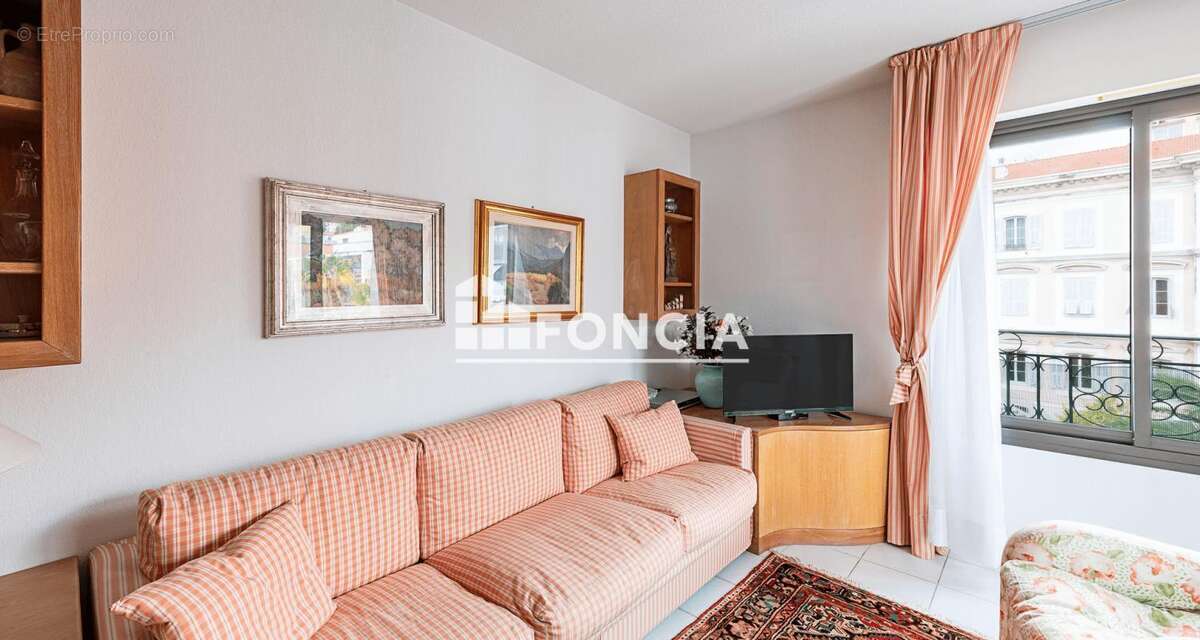 Appartement à MENTON