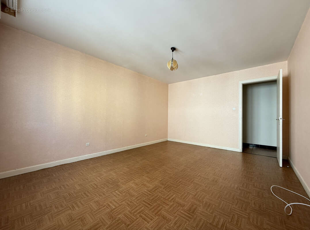 Appartement à VITTEL