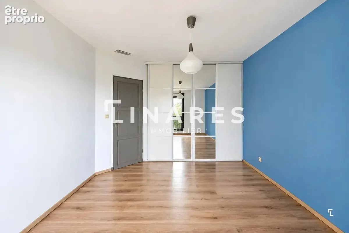 L'INTIME - Villa T5 de 130m² - Piscine - Garage 21m² - Parcelle 625m² - 13400 Aubagne Les Passons - photo 14