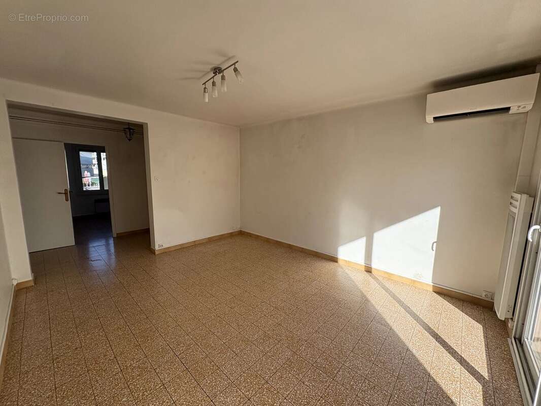 Appartement à NIMES