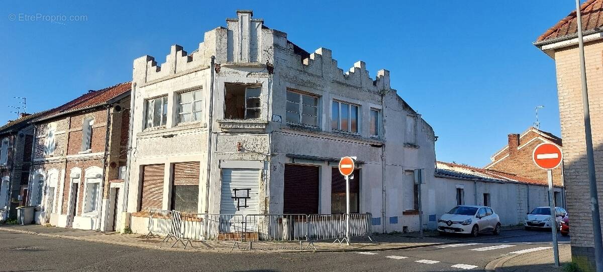 Maison à BRUAY-LA-BUISSIERE