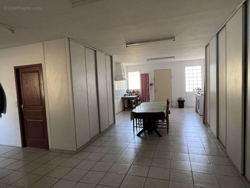 Maison à LISSAC-ET-MOURET