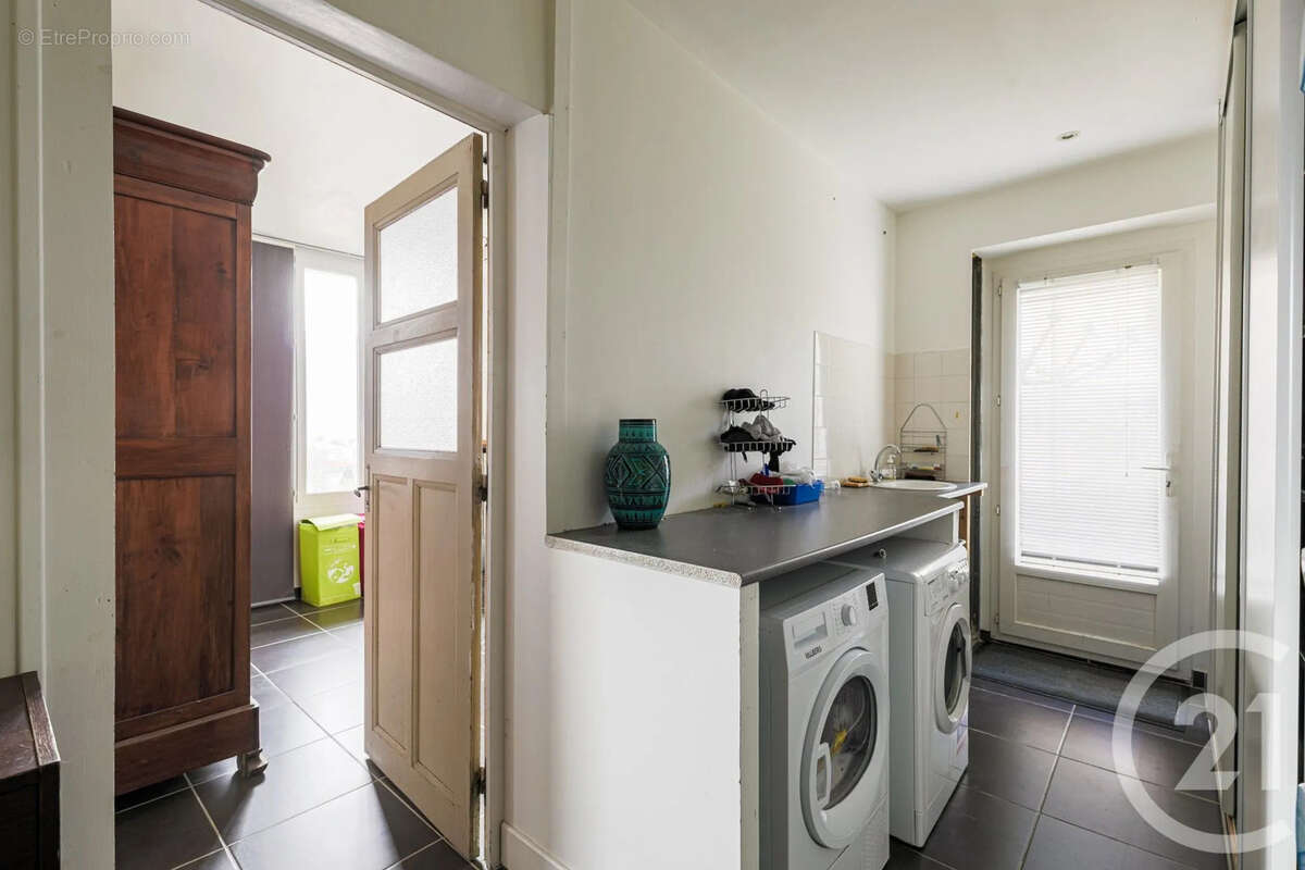 Maison à SAINT-MARTIN-LE-VINOUX