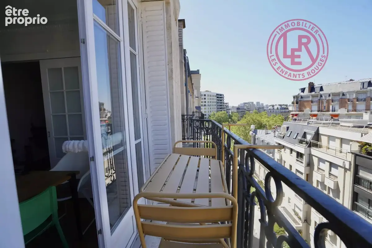 Paris 12ème - Picpus - 6ème étage - Appartement 3 pièces avec balcon ensoleillé et ascenseur - photo 2
