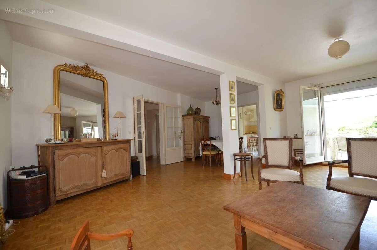 Maison à CROISSY-SUR-SEINE