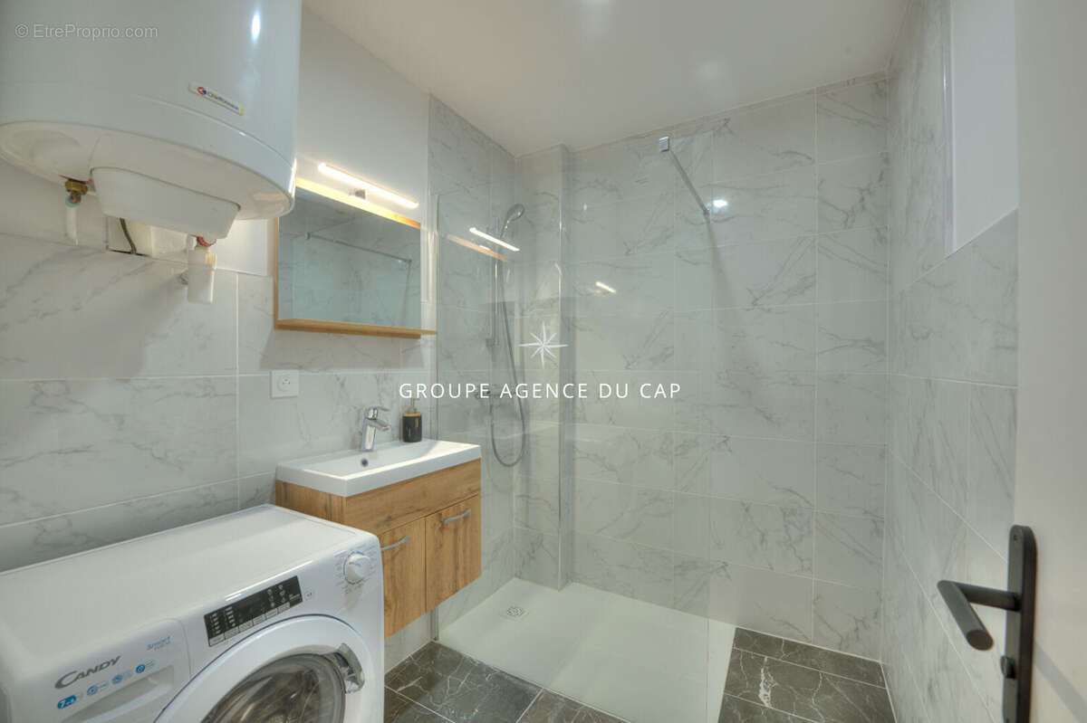 Appartement à SAINT-RAPHAEL