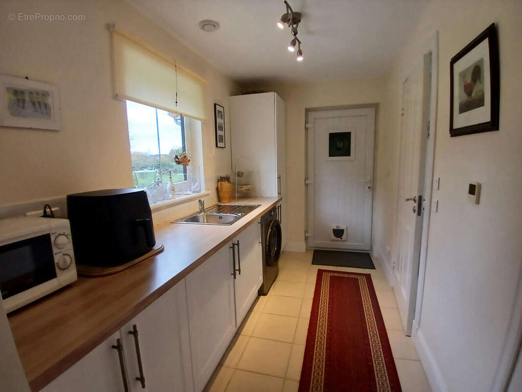 20251110_141406 - Maison à SAINT-SAUD-LACOUSSIERE