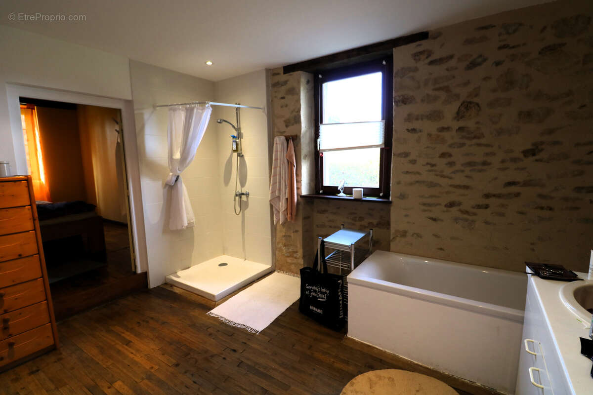 Joli ensemble immobilier à la campagne, 4 ou 5 logis, idéal résidence secondaire d'amis ! - photo 65