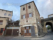 Appartement à PUY-L&#039;EVEQUE