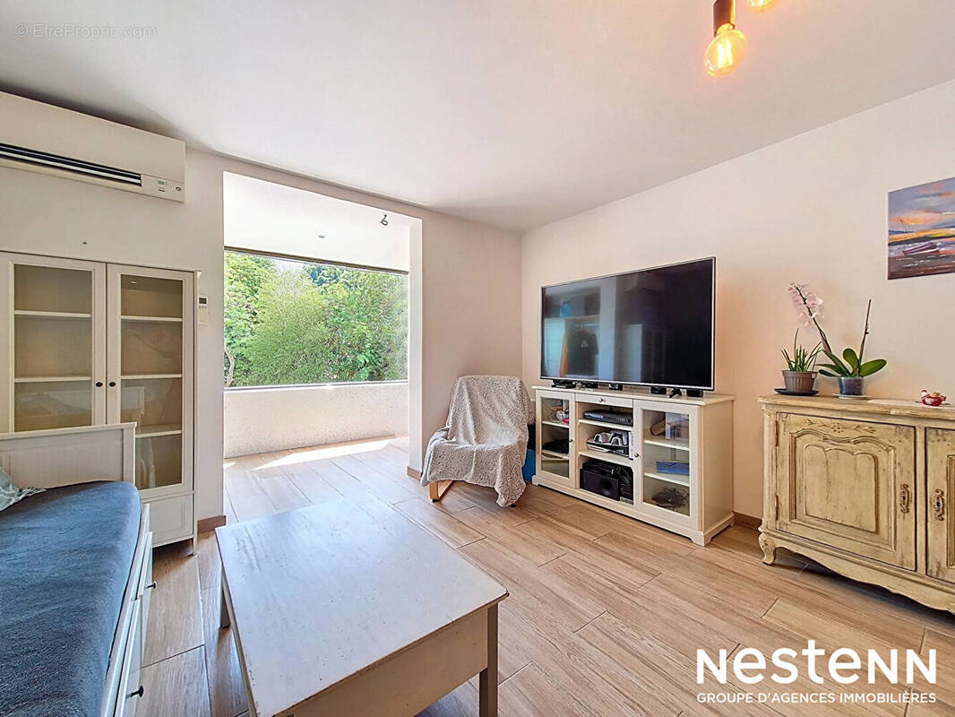 Appartement à LA CROIX-VALMER