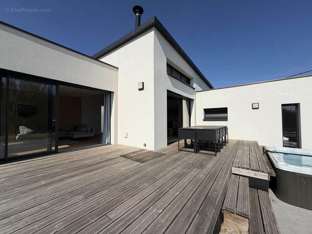 Maison 129 m² à Lannilis  - photo 5