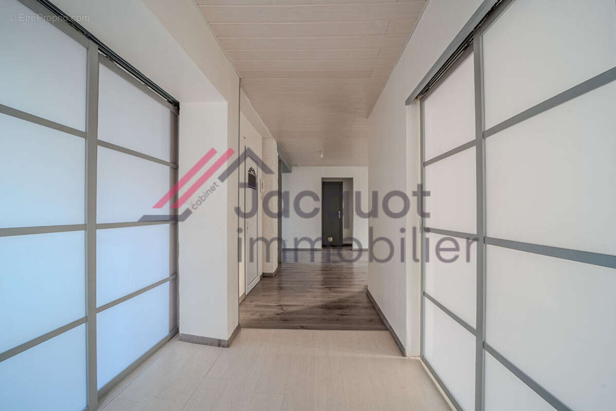 Appartement à CHAMPAGNOLE