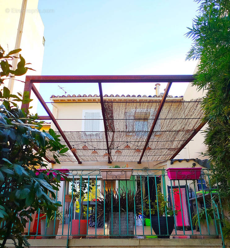 Maison à MARSEILLE-10E