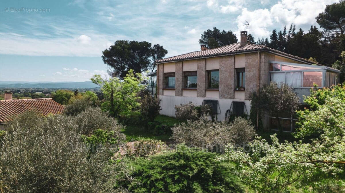 Maison à JONQUERETTES