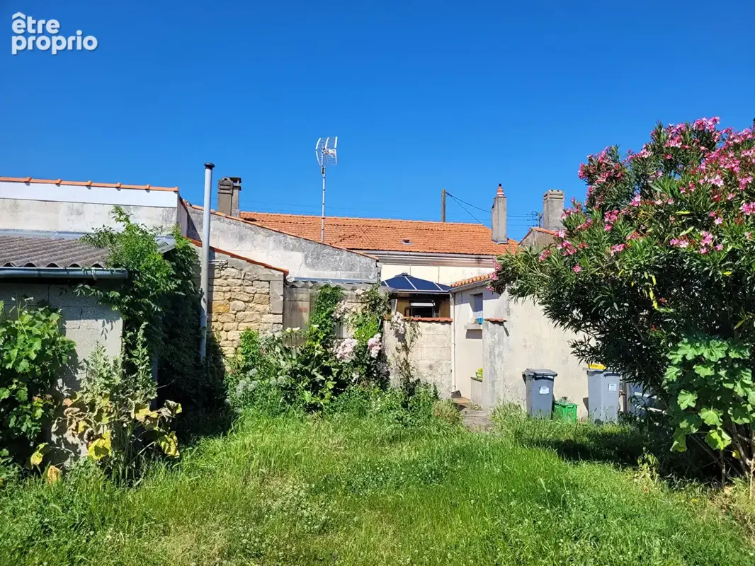 ROCHEFORT secteur chante alouette - maison double accès de 105 m²  de type 4 - jardin de 622 m² - photo 15