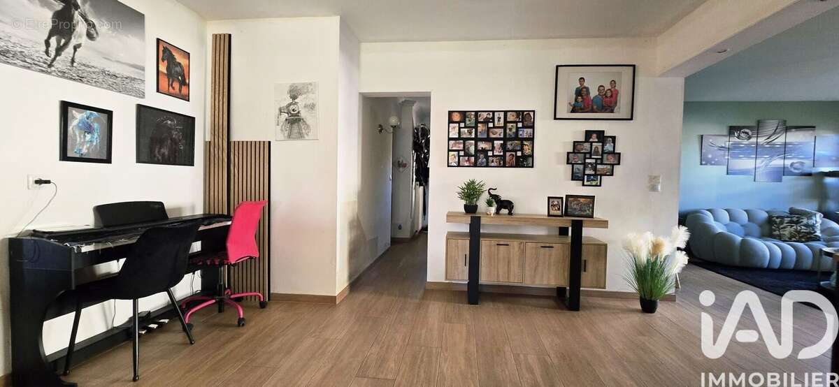 Maison 212 m² à Luce  - photo 3