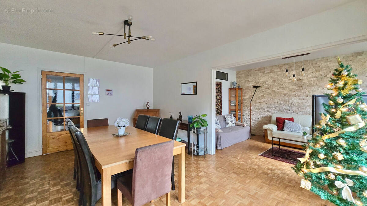 Appartement à MORSANG-SUR-ORGE