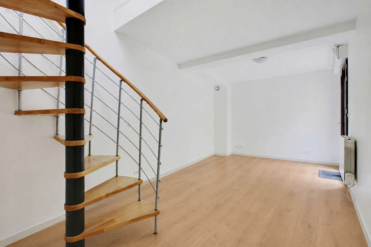 Vanves - plateau - duplex 2 pieces avec jardin - photo 8