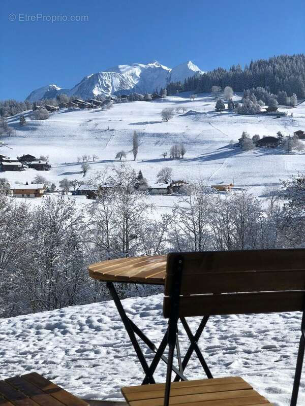 Appartement à COMBLOUX
