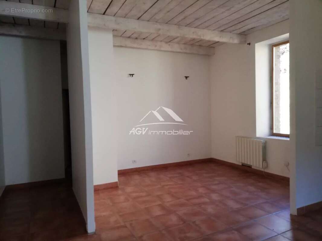 Appartement à BESSEGES