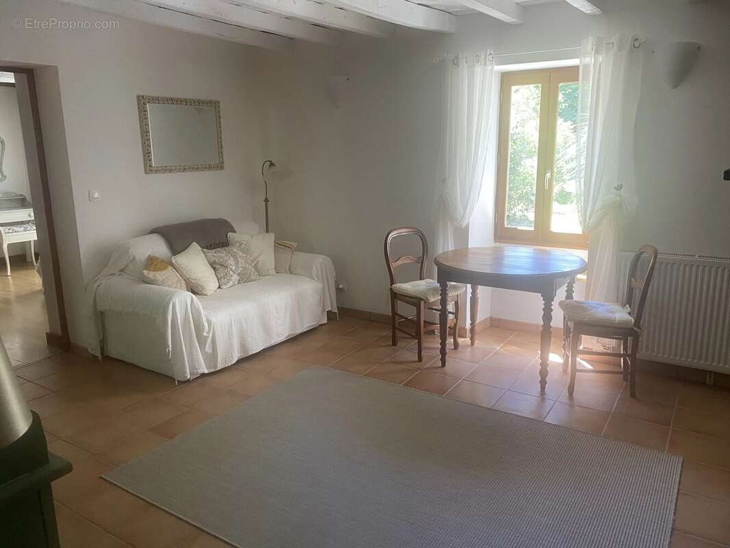 Maison à SAINT-PRIVAT-DES-PRES