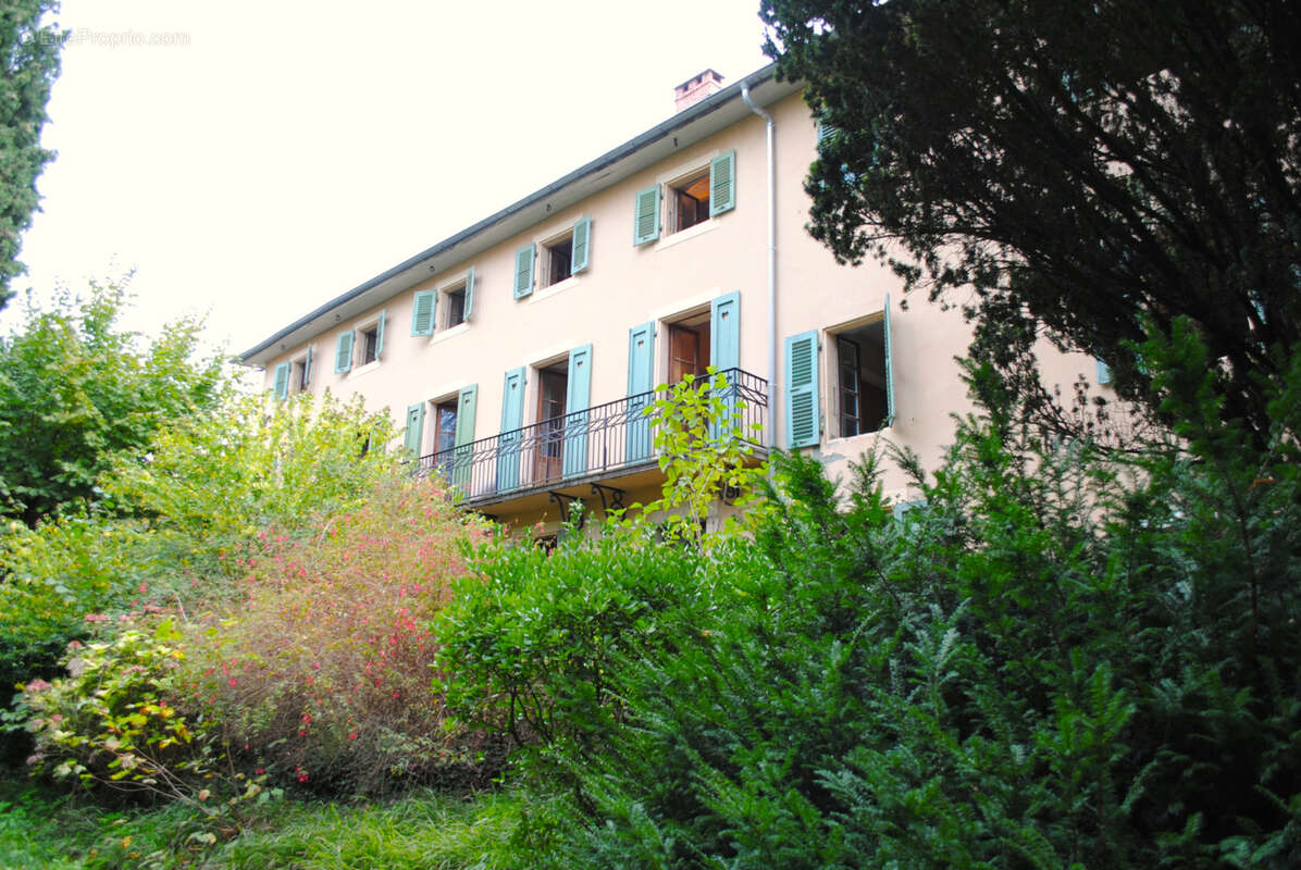 Maison à CHINDRIEUX