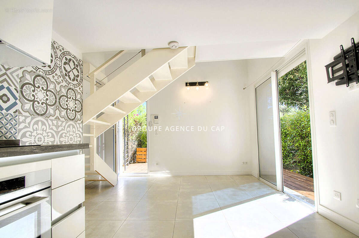 Appartement à SAINT-RAPHAEL