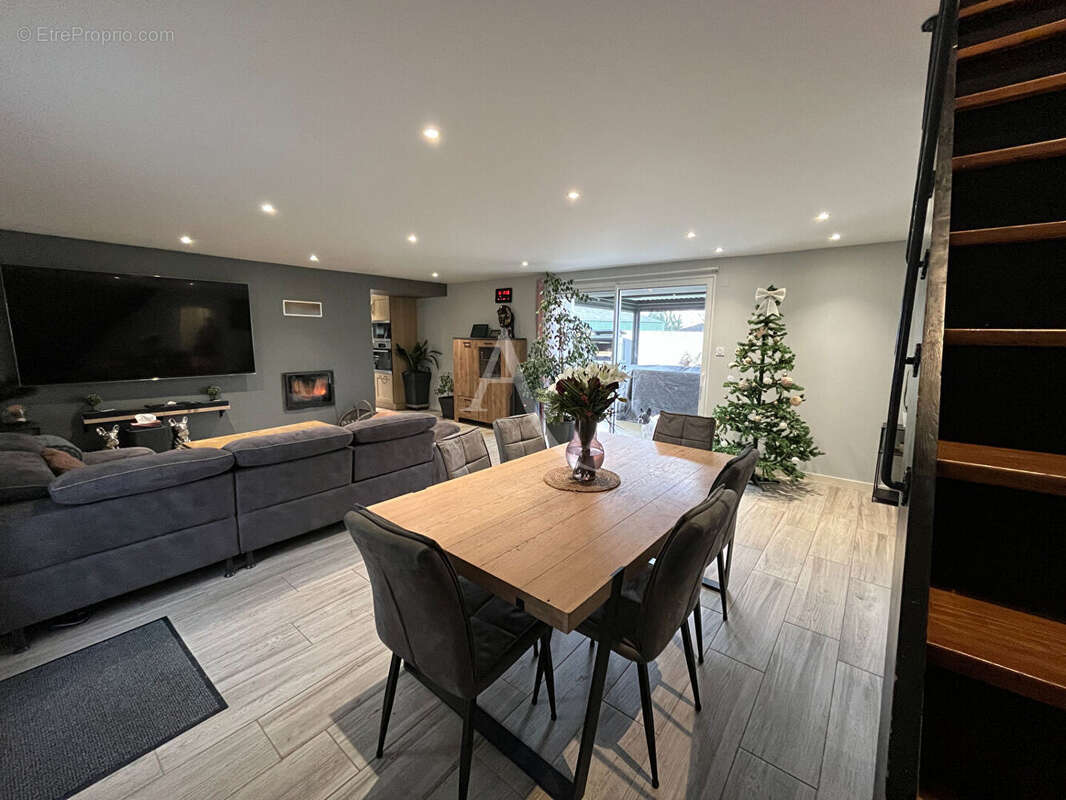 Maison à SAINT-MATHURIN