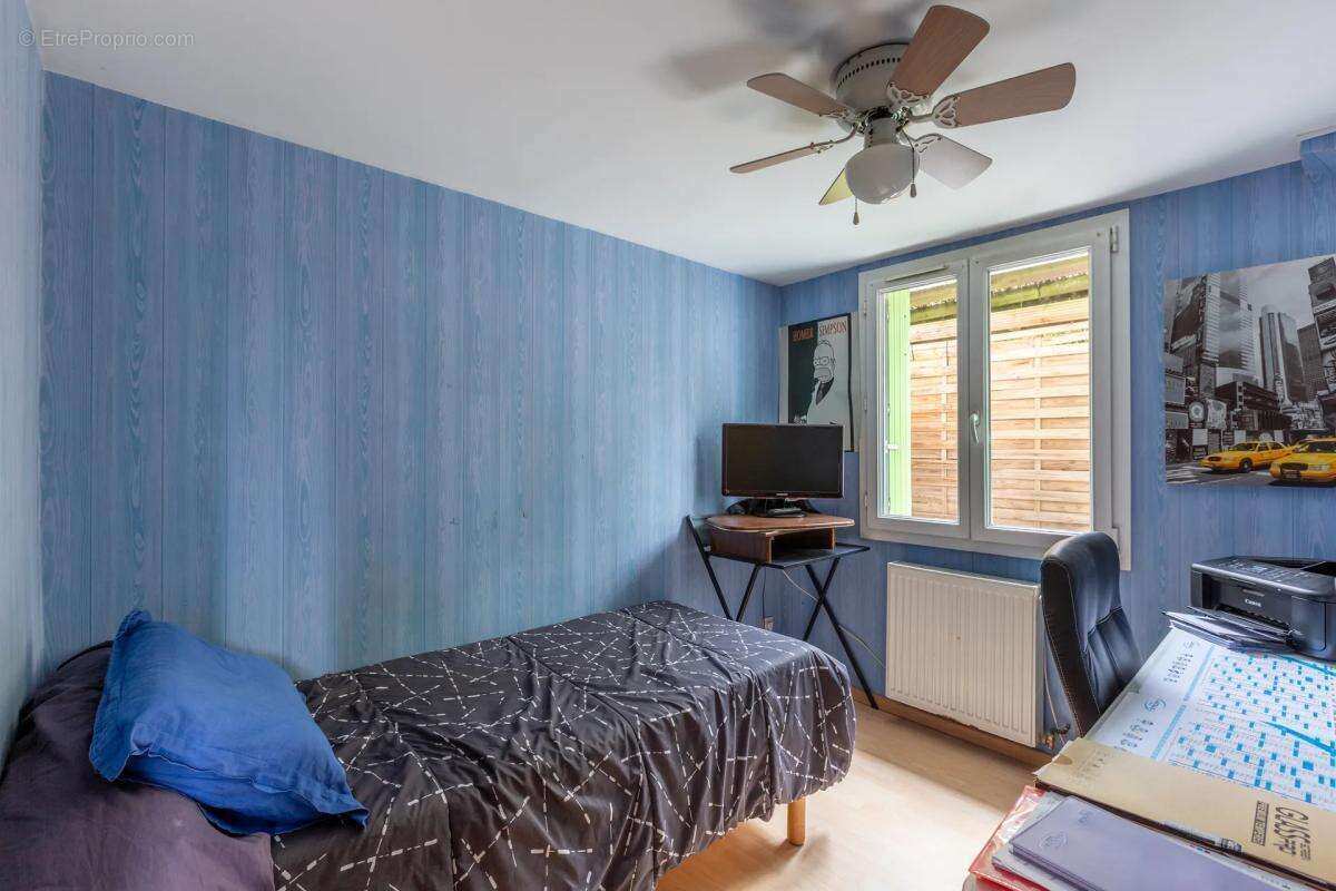 Maison à TASSIN-LA-DEMI-LUNE