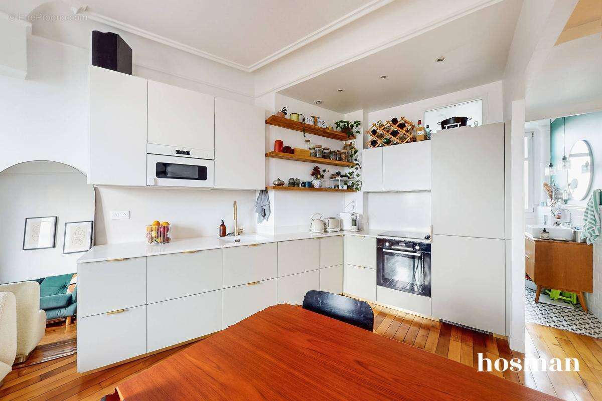 Appartement à LES LILAS