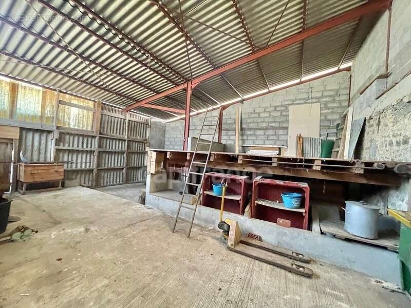 Maison à JUGEALS-NAZARETH