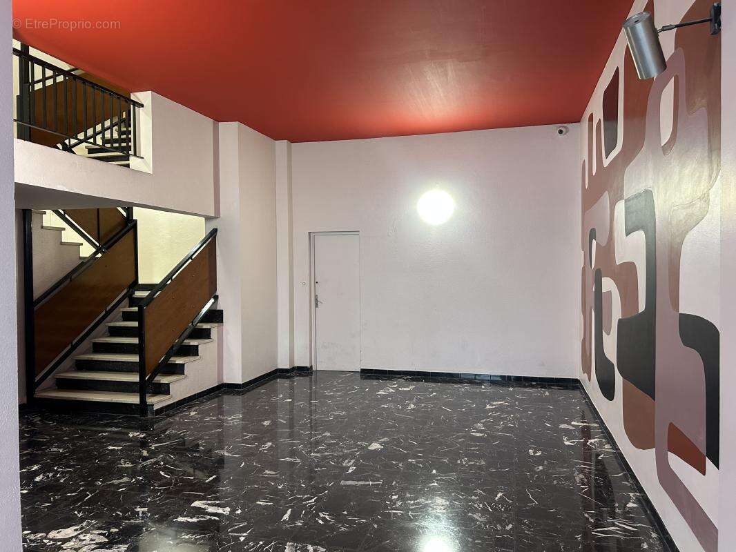 Appartement à MARSEILLE-3E