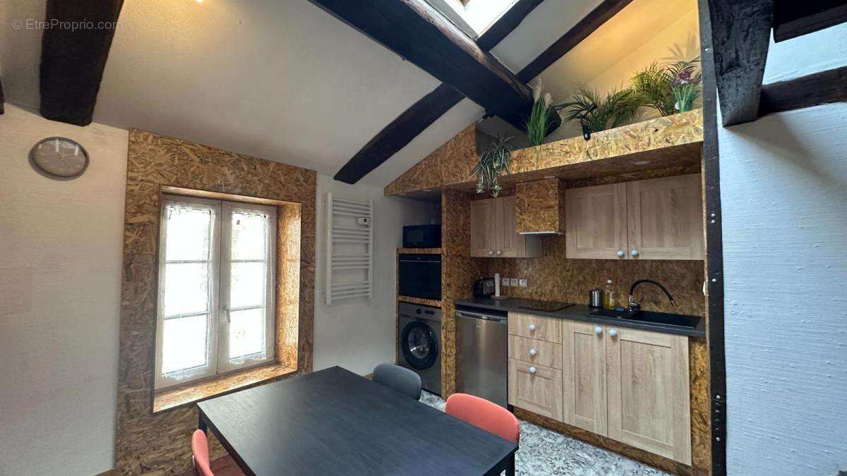 Appartement 30 m² à Nancy  - photo 2