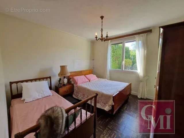 Appartement à BREUILLET