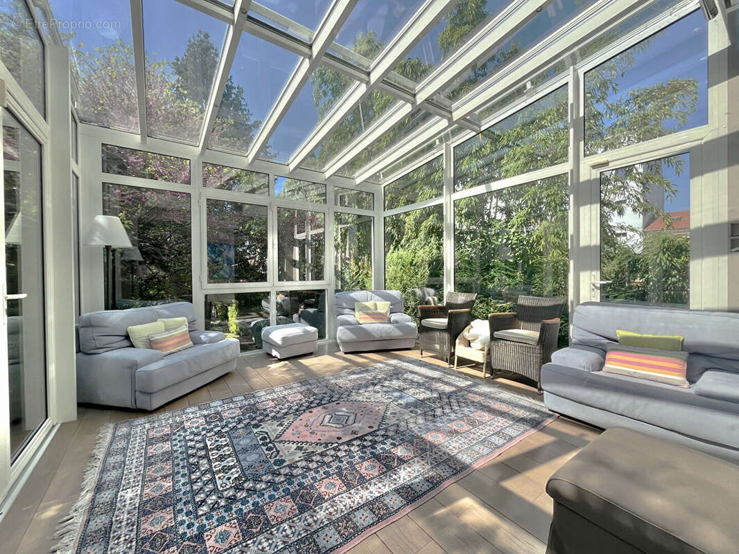 Maison à FONTENAY-SOUS-BOIS