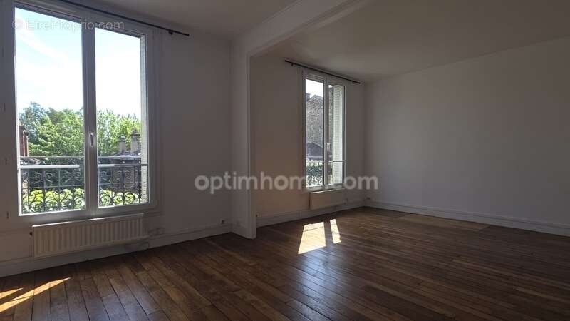 Appartement à CHOISY-LE-ROI