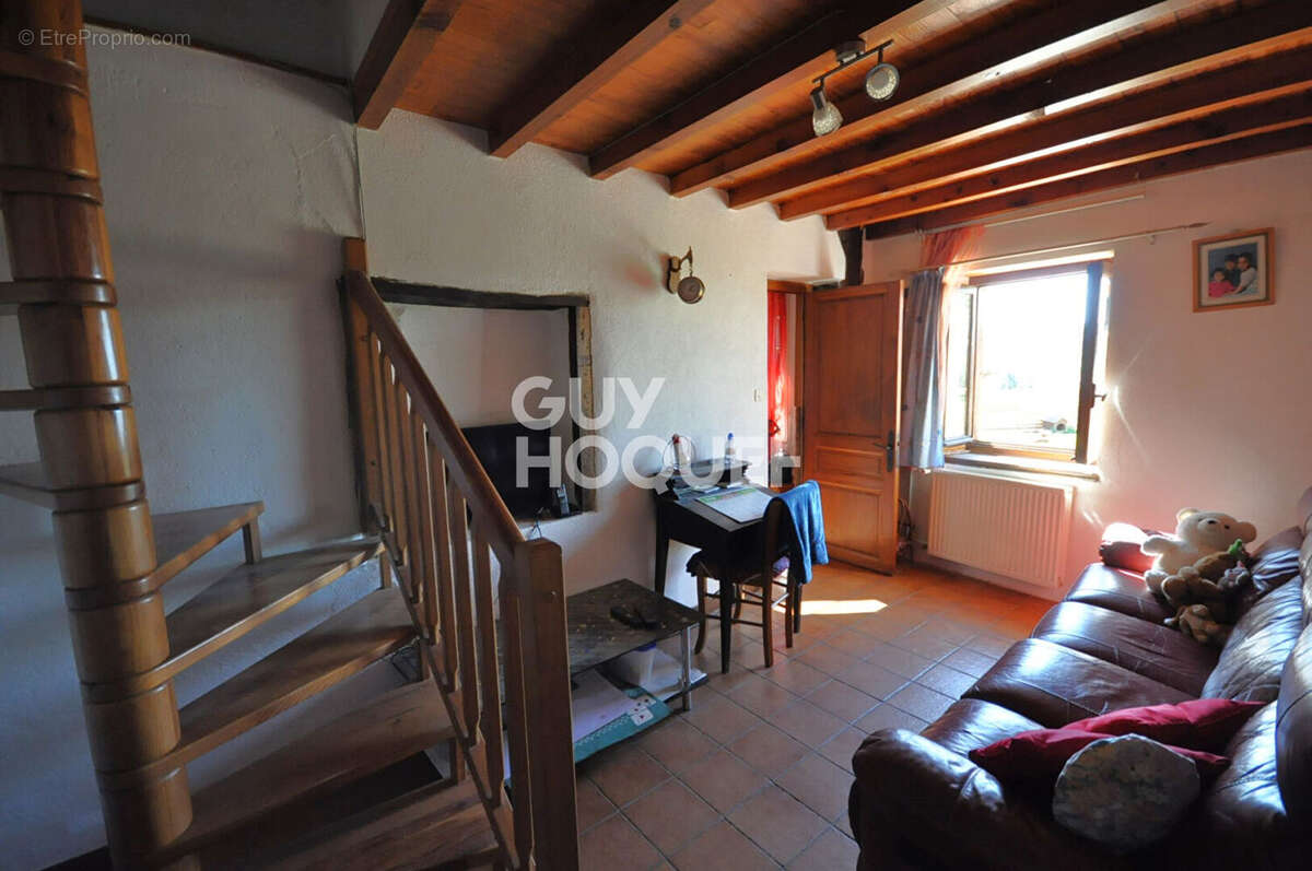 Maison à MEYS